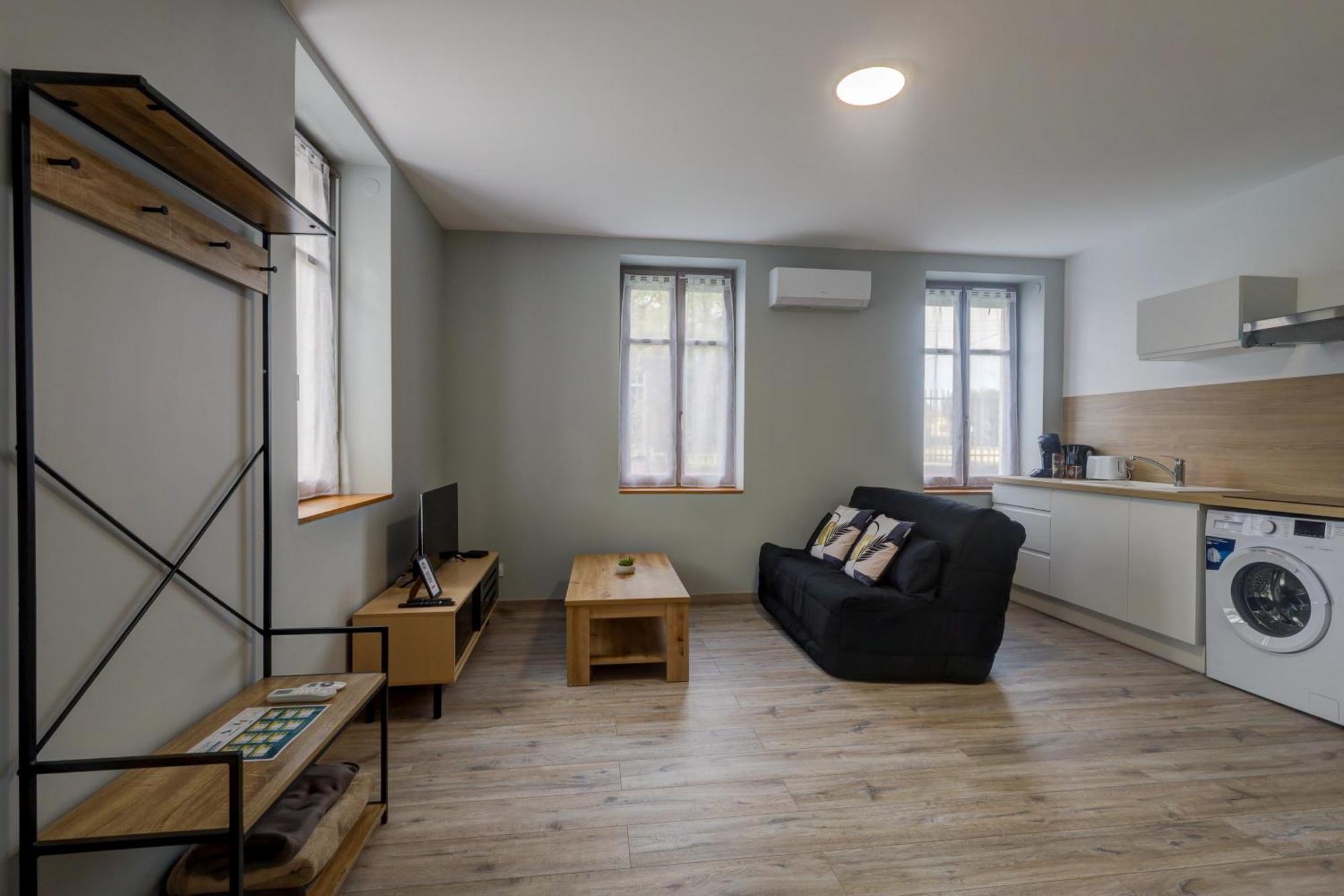Le Westy 1 Apartment Hieres-Sur-Amby Exterior photo