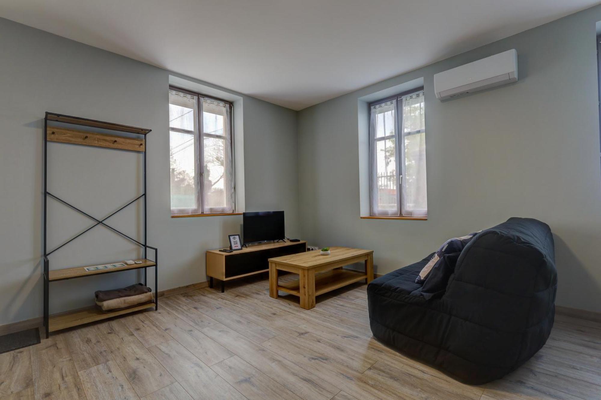 Le Westy 1 Apartment Hieres-Sur-Amby Exterior photo