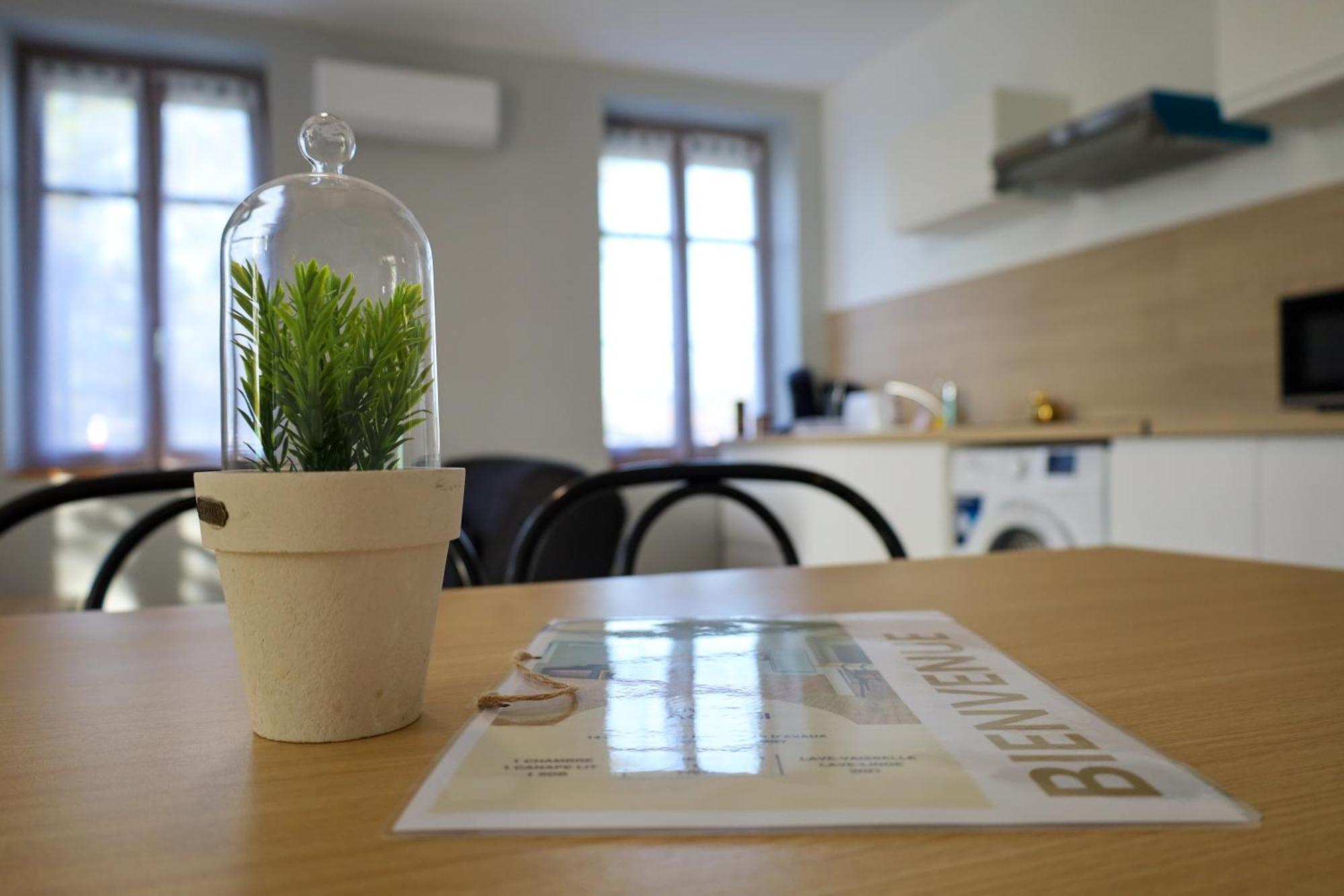 Le Westy 1 Apartment Hieres-Sur-Amby Exterior photo